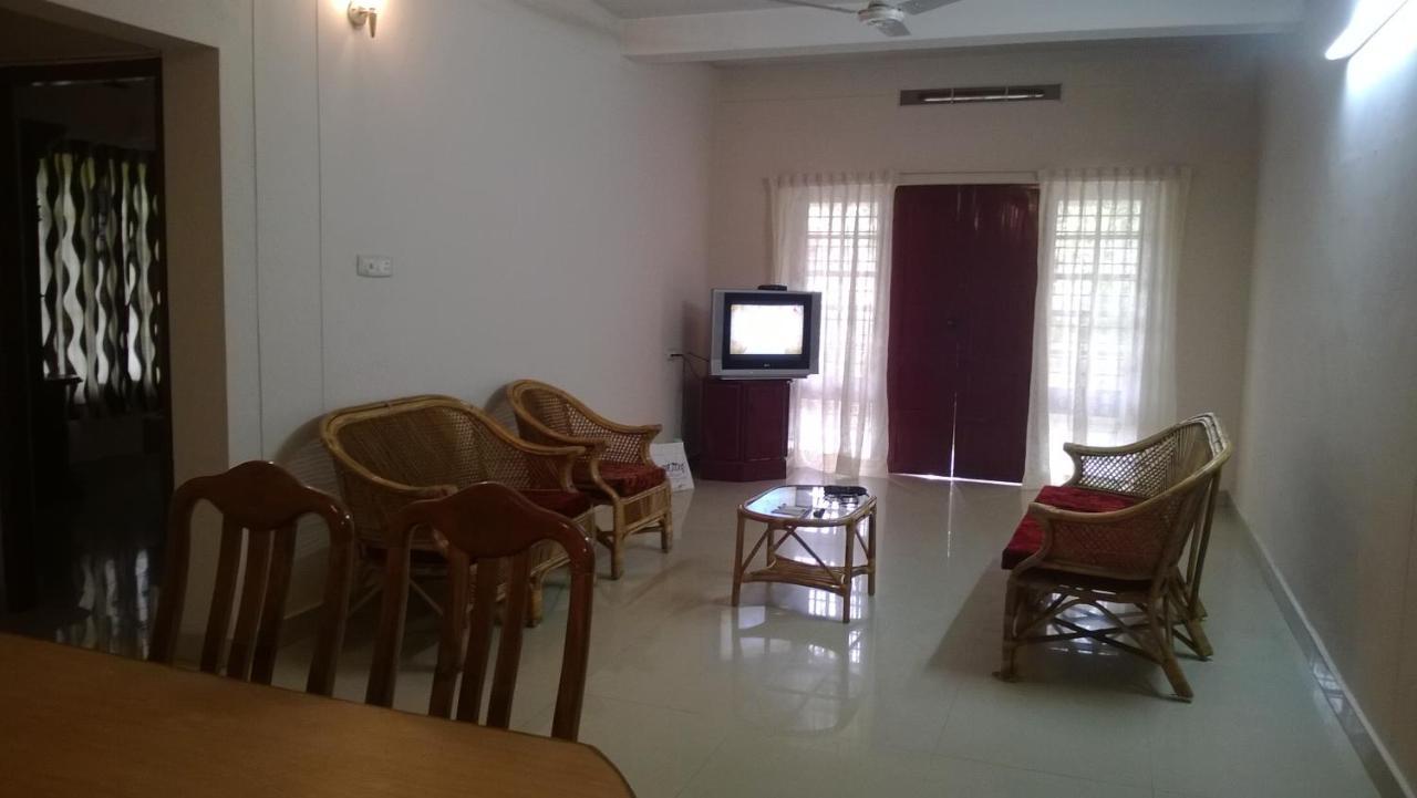 Indeevaram Apartments Kovalam Exteriör bild