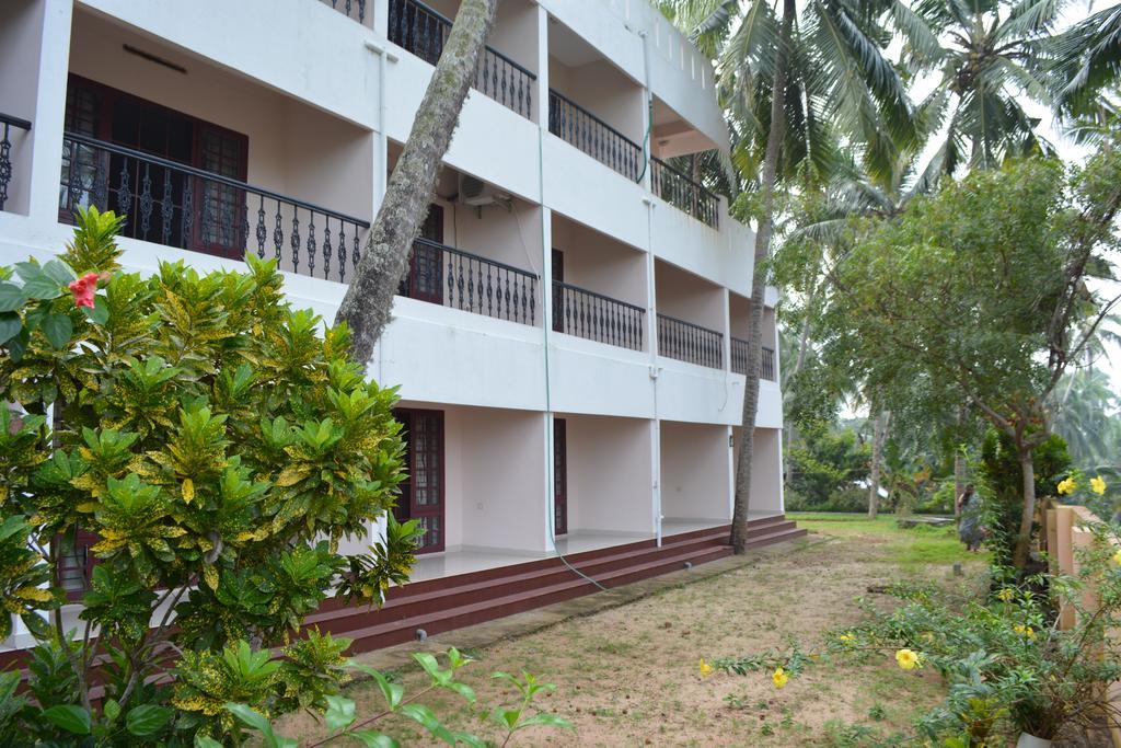 Indeevaram Apartments Kovalam Exteriör bild