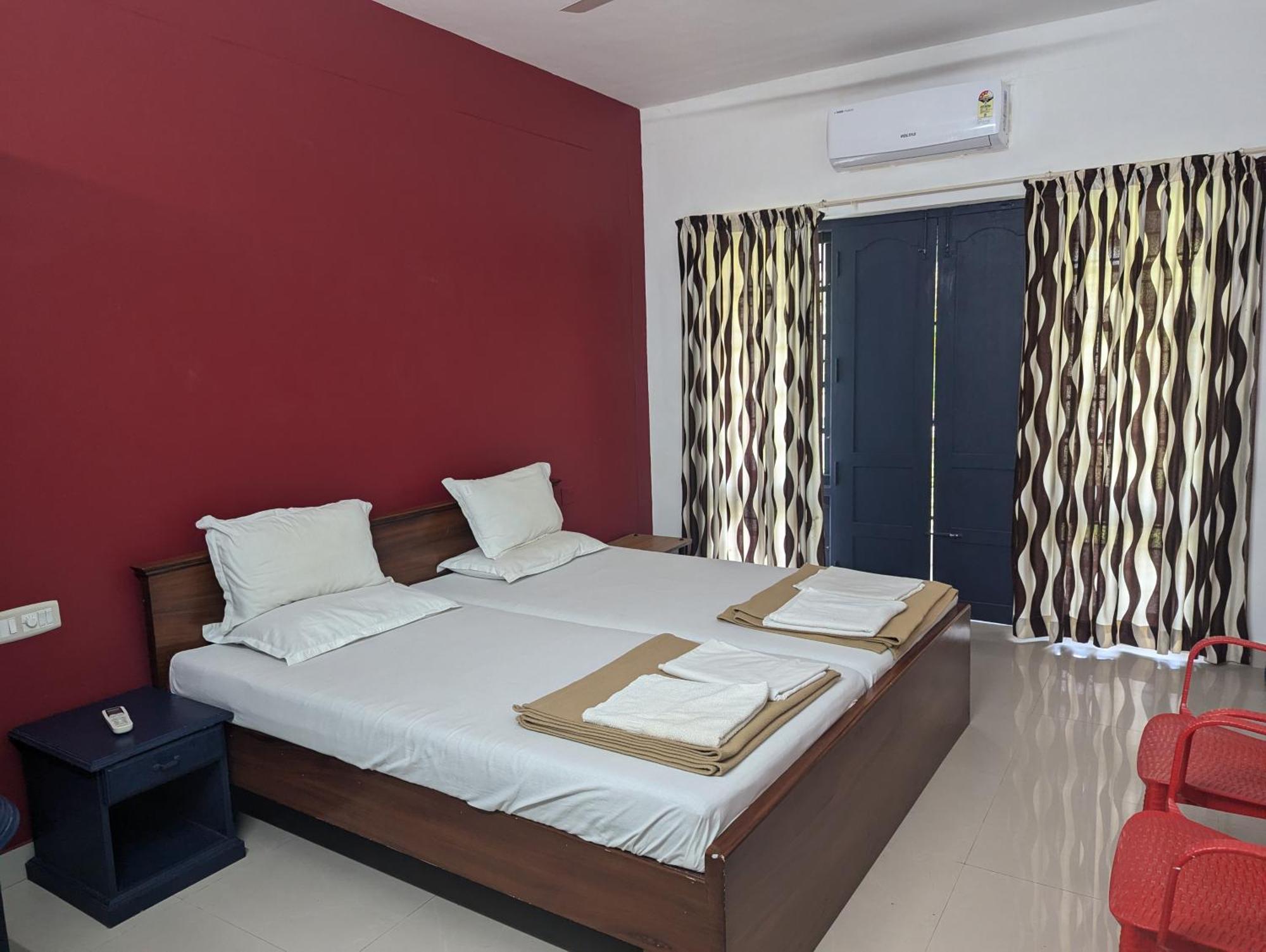 Indeevaram Apartments Kovalam Exteriör bild