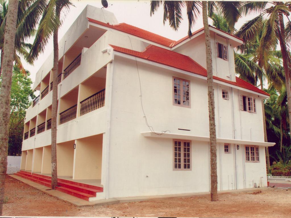 Indeevaram Apartments Kovalam Rum bild